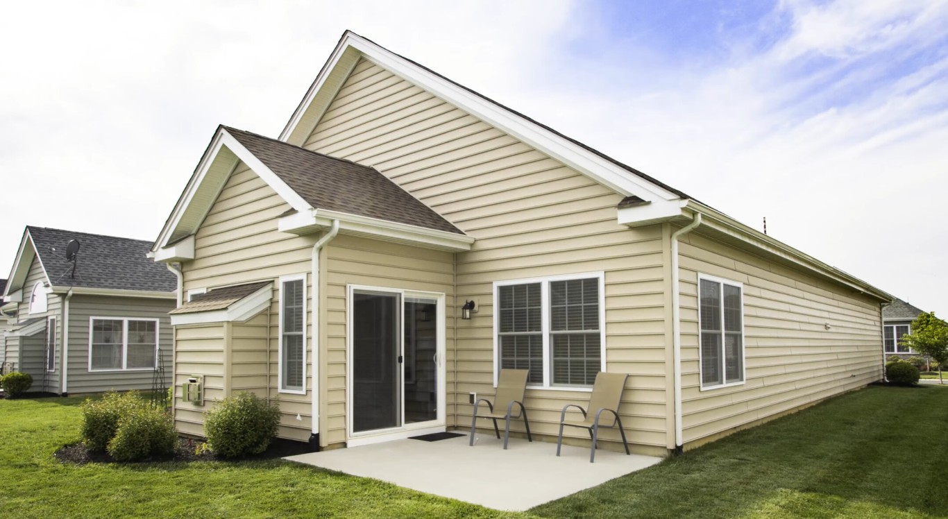 Custom sunroom designed for Visalia, California weather conditions